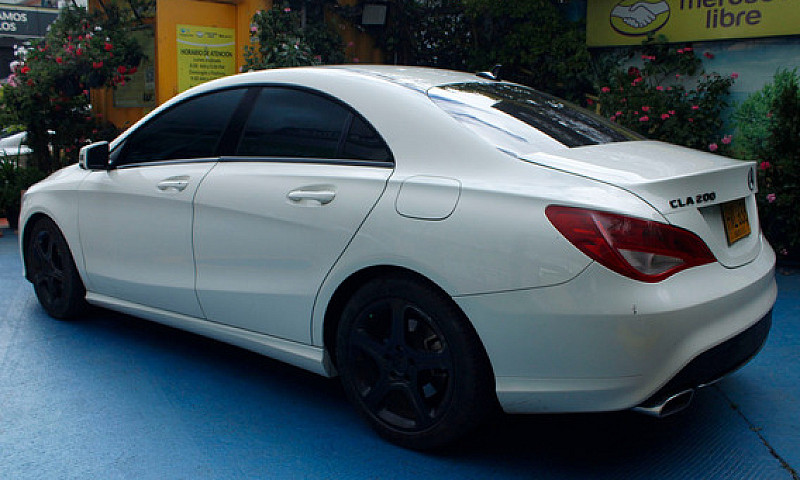 Mercedes Benz Clase ...