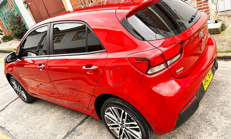 Kia Rio 1.4 Vibrant...