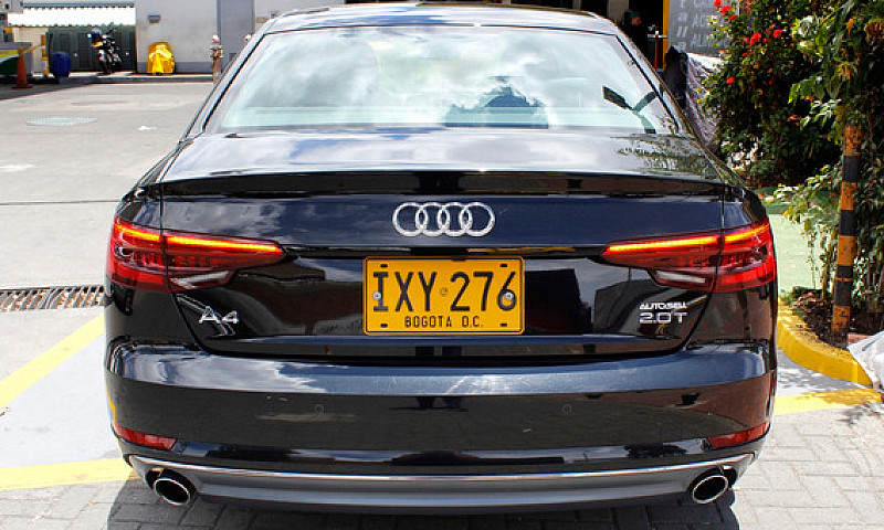 Audi A4 2.0 Ambition...