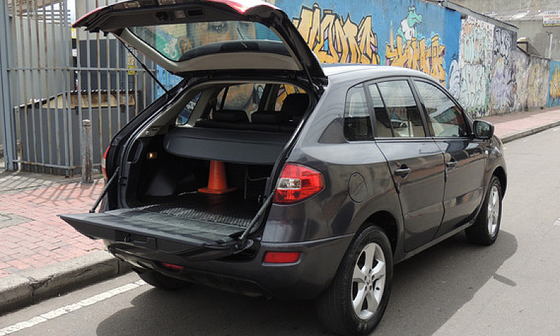 Renault Koleos 2.5 E...