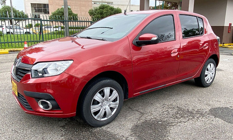 Renault Sandero 1.6 ...