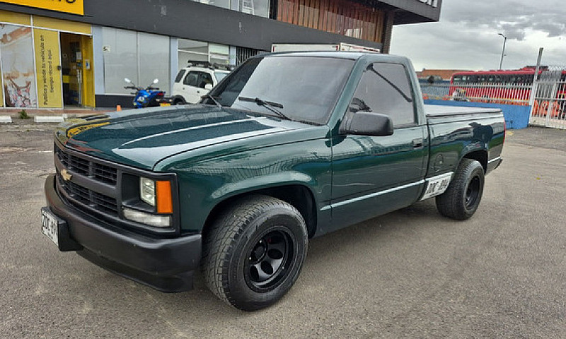 Chevrolet Cheyenne 5...