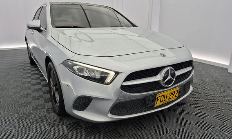 Mercedes Benz A 200 ...