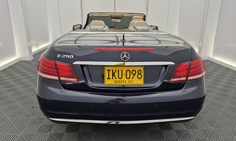 Mercedes-Benz Clase ...