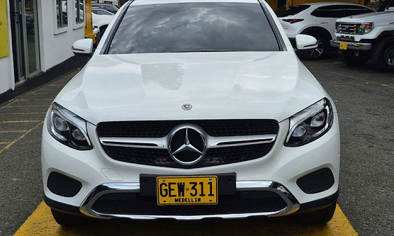 Mercedes-Benz Clase ...