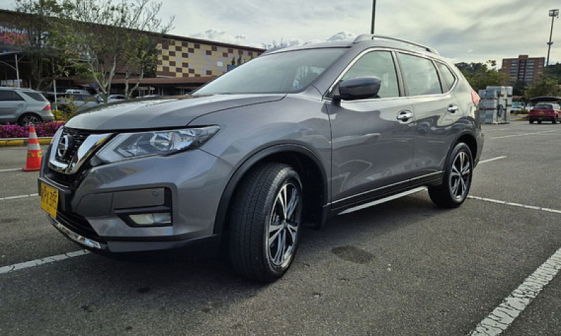 Nissan X-Trail 2.5 A...