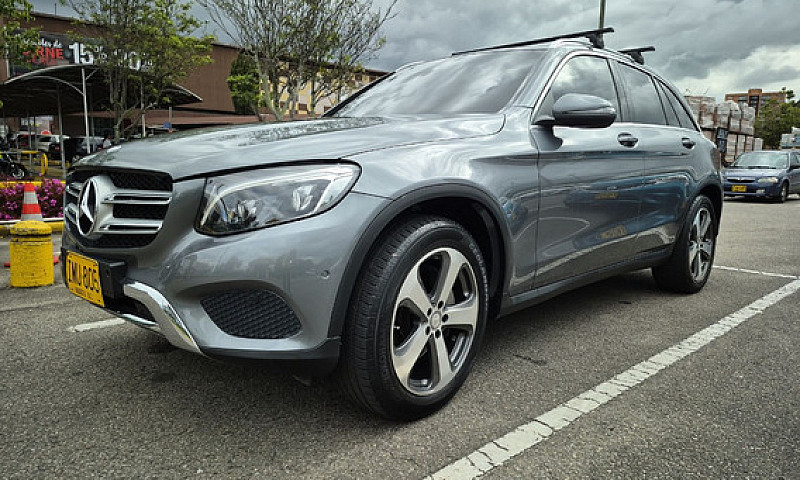 Mercedes-Benz Clase ...