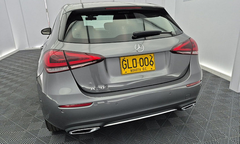Mercedes Benz A 200 ...