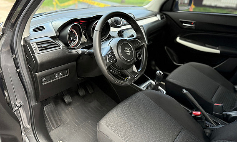Suzuki Swift 1.2 Hyb...