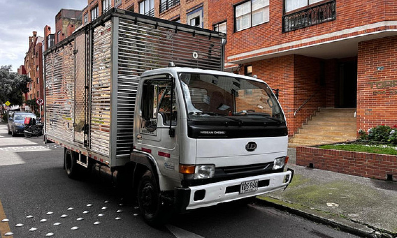 Nissan T5U41 4.2 Ud ...