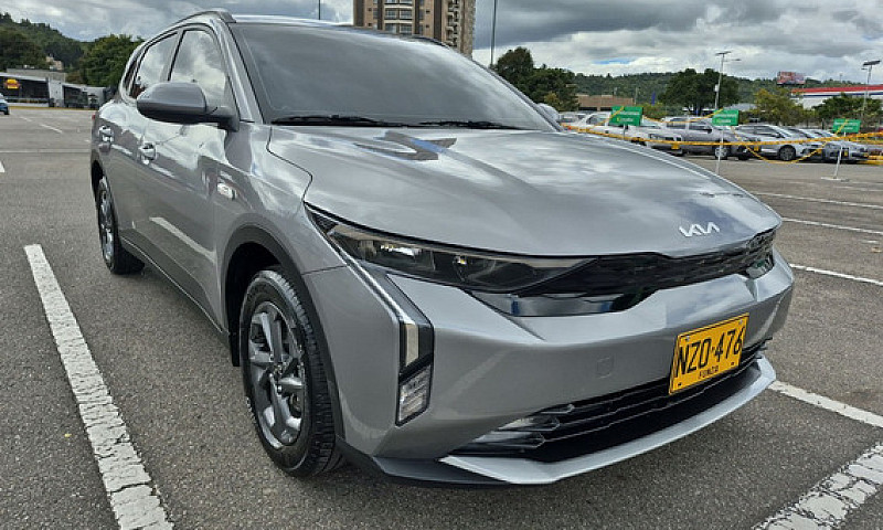 Kia K3 Cross 1.6 Vib...