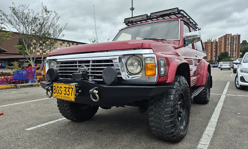 Nissan Patrol 4.2 Y6...