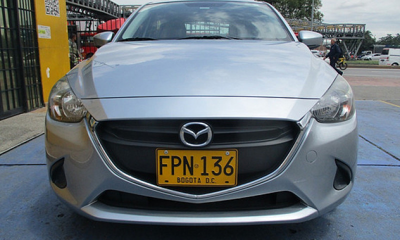 Mazda 2   1500Cc At ...