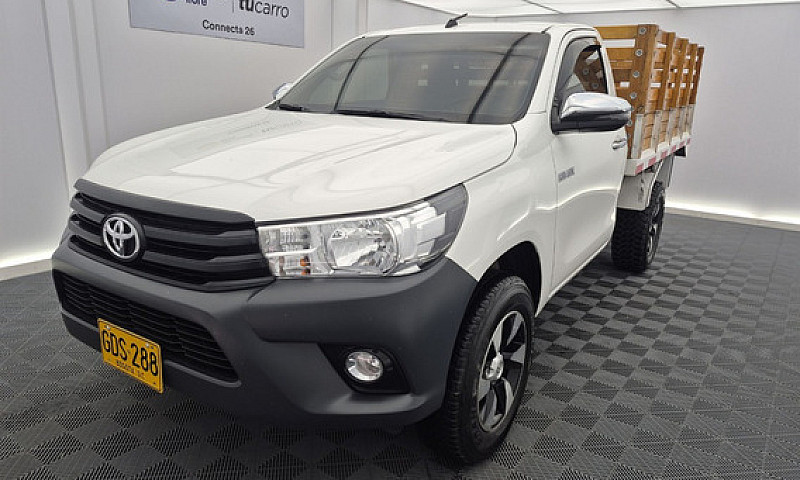 Toyota Hilux 2.7L Es...