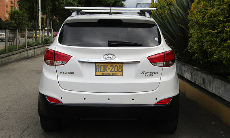 Hyundai Tucson Ix-35...