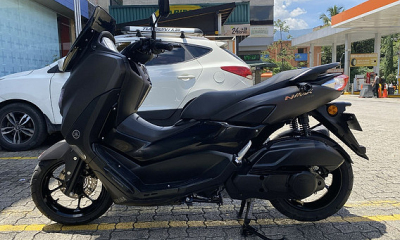 Yamaha Nmax 155 Conn...