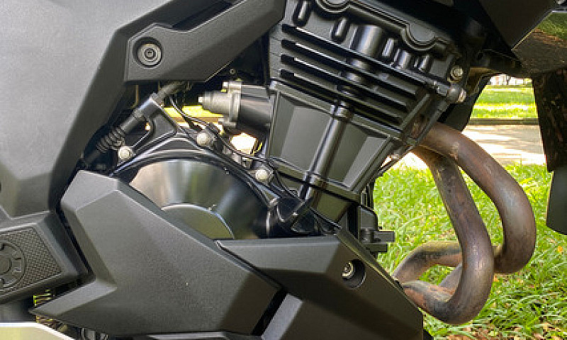 Kawasaki Versys X300...