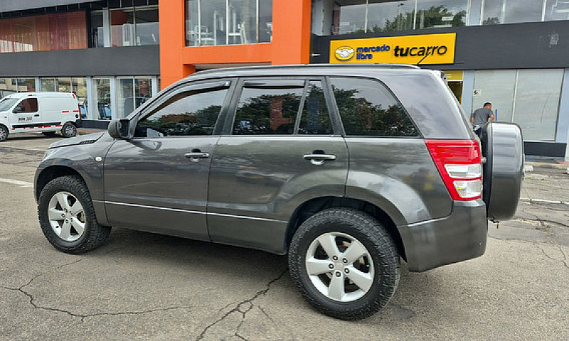 Suzuki Grand Vitara ...