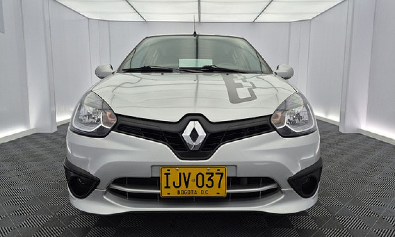 Renault Clio Style 1...