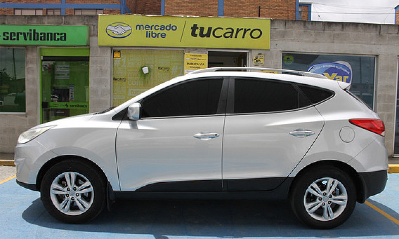 Hyundai Tucson Ix-35...