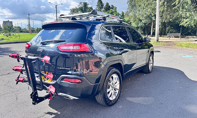 Jeep Cherokee 3.2 Li...
