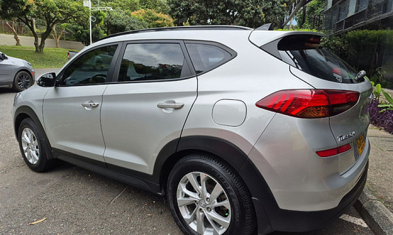 Hyundai Tucson 2.0 P...