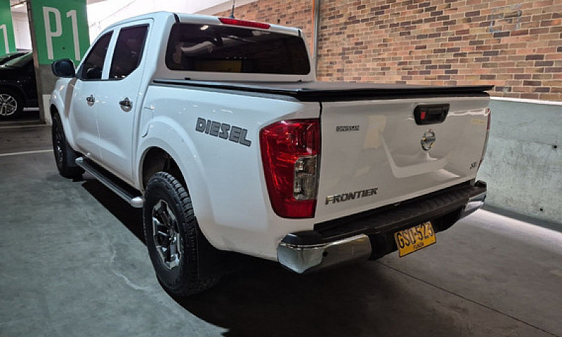 Nissan Np300 Frontie...