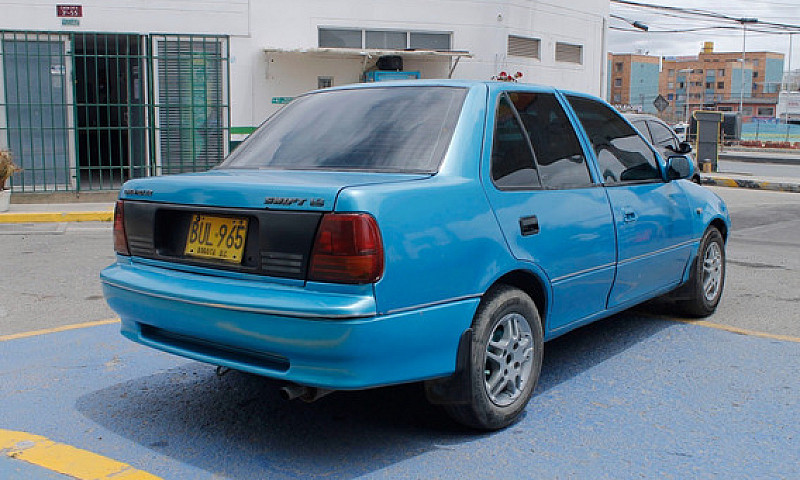 Chevrolet Swift 1.3...