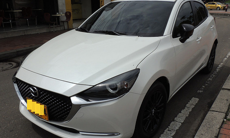 Mazda 2 Grand Tourin...
