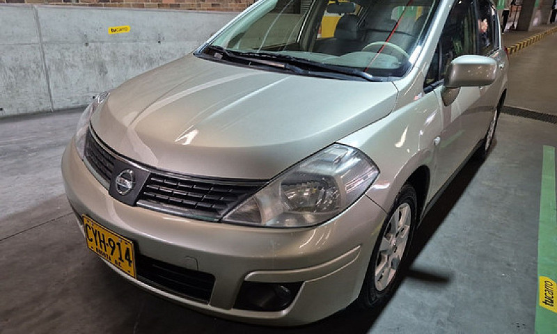 Nissan Tiida Hb 1.8 ...