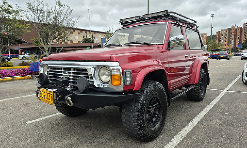 Nissan Patrol 4.2 Y6...