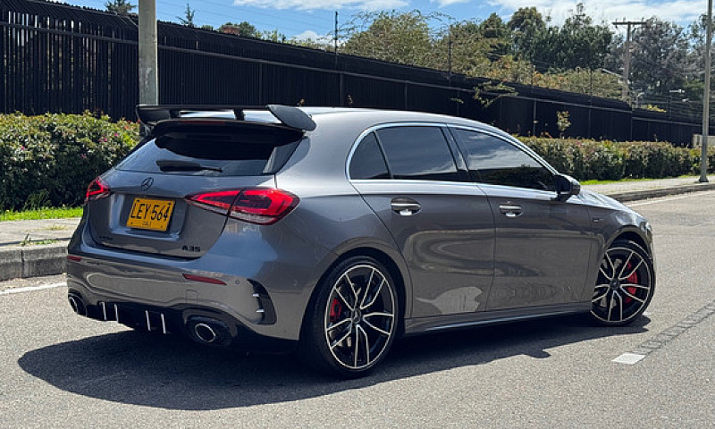 Mercedes-Benz Amg 2....