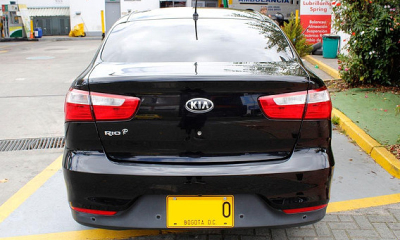 Kia Rio 1.4 Vibrant ...
