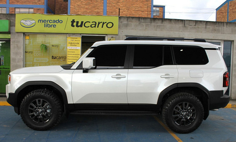 Toyota Land Cruiser ...