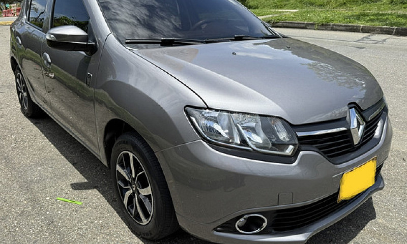 Renault Sandero 1.6 ...