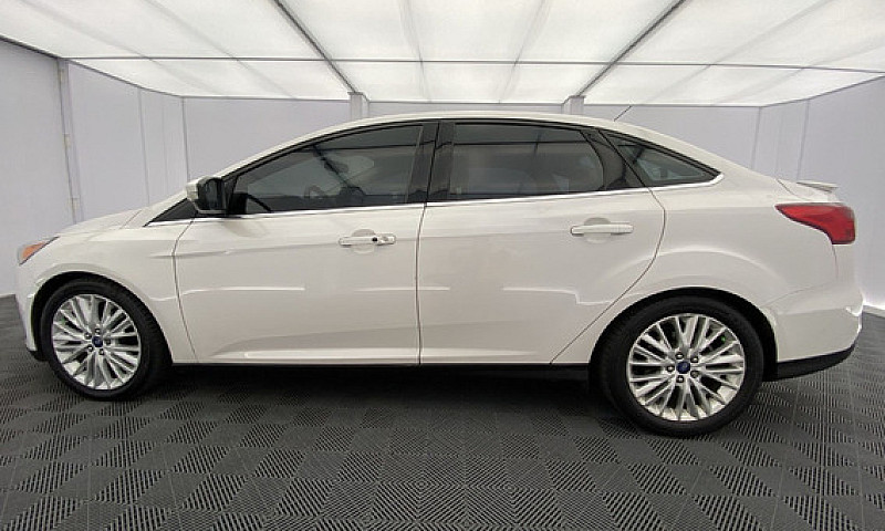 Ford Focus 2.0 Titan...