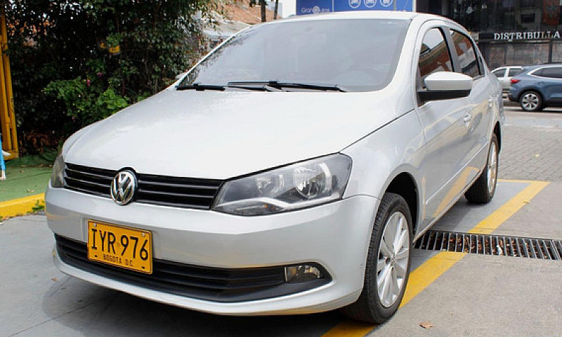 Volkswagen Voyage 1....