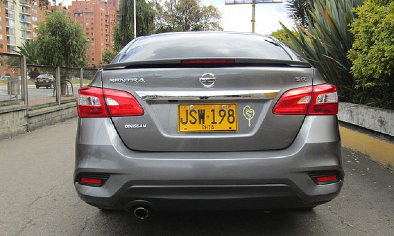 Nissan Sentra 1.8 B1...