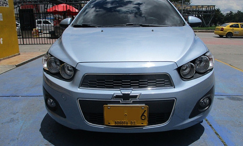 Chevrolet Sonic Lt  ...