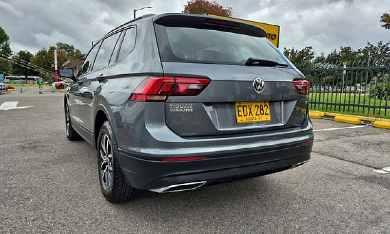 Volkswagen Tiguan Al...