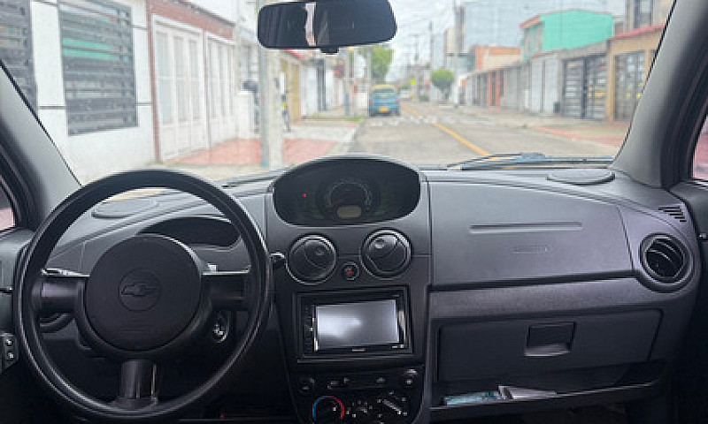 Chevrolet Spark 1.0 ...