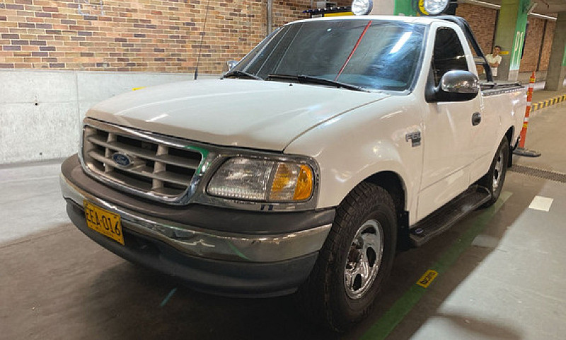 Ford F-150 5.4 Xlt L...