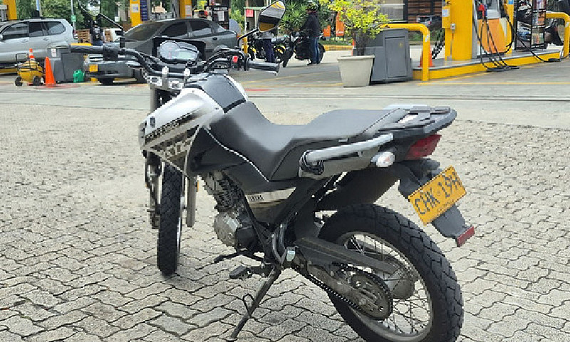  Yamaha Xtz150 2025...