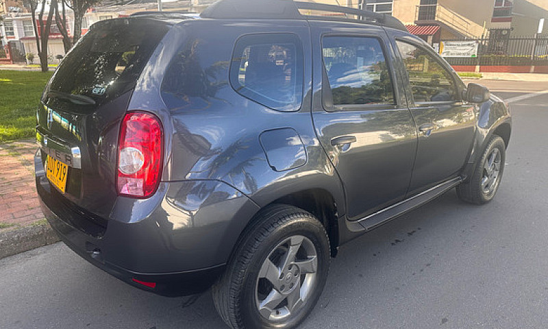 Renault Duster 1.6 E...