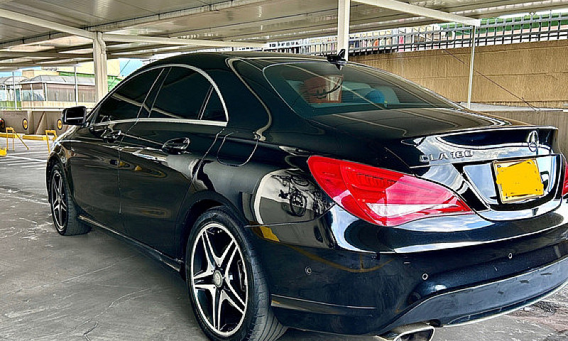 Mercedes-Benz Clase ...