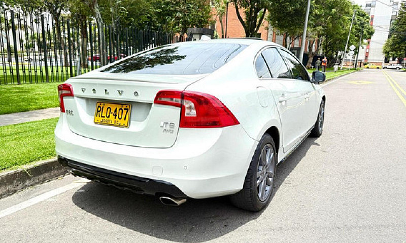 Volvo S60 3.0 T6 Awd...