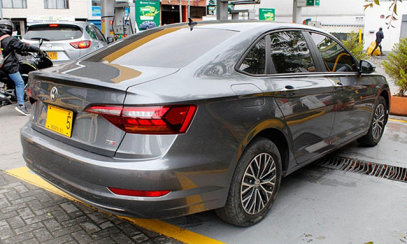 Volkswagen Jetta Hig...