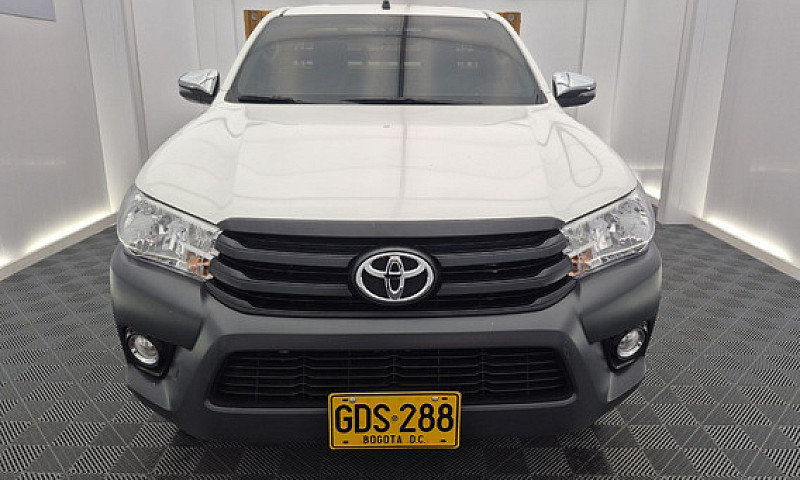 Toyota Hilux 2.7L Es...