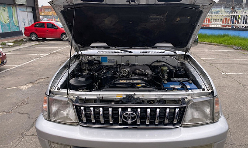 Toyota Prado 3.4 Vx...