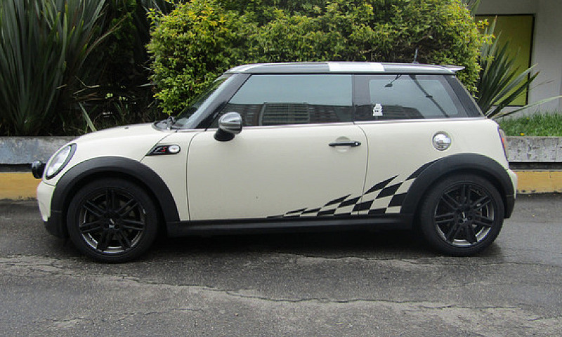 Mini Cooper S R56 1....